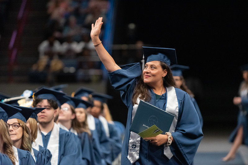 Award-Winning Broadcast Journalist and UNO Alumna Michelle Miller, ‘Don ...